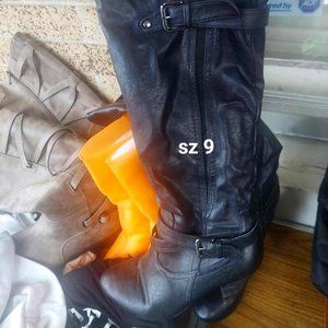 Knee High Boot sz 9